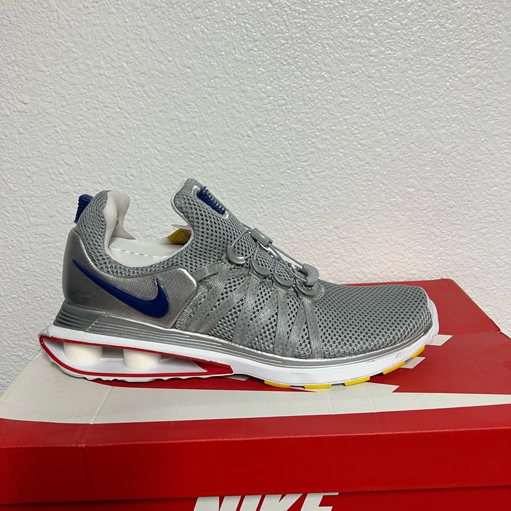 Nike Shox 11